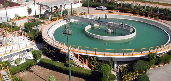 Egypt advances the construction of 16 desalination plants