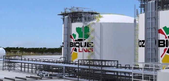 Mozambique LNG project on track, Total confirms