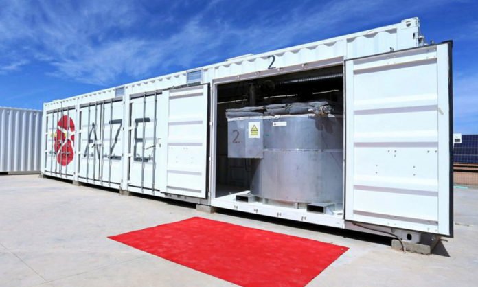 Azelio signs order for 20 energy storage units in Egypt