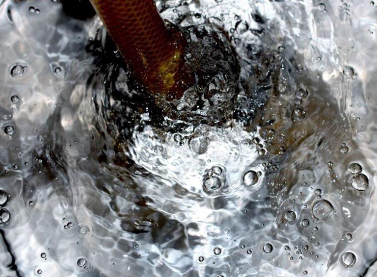Kimugu drinking water plant in Kenya inaugurated