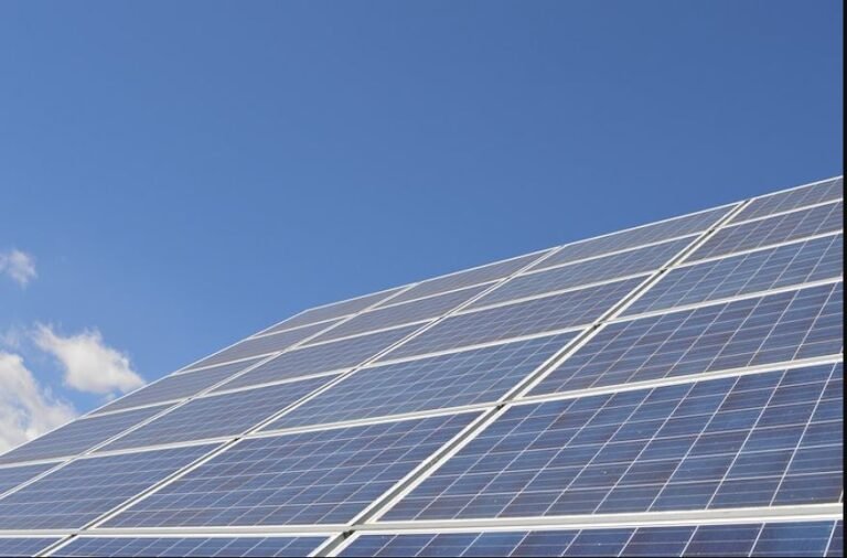 Mali receives US $1.8M grant for rural electrification Mali receives US $1.8M grant for rural electrification