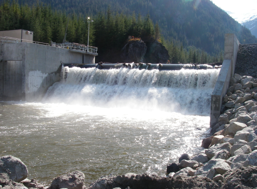 Luachimo hydroelectric power station in Angola launched