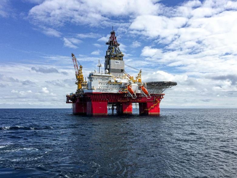 Angola to award 15 new concessions